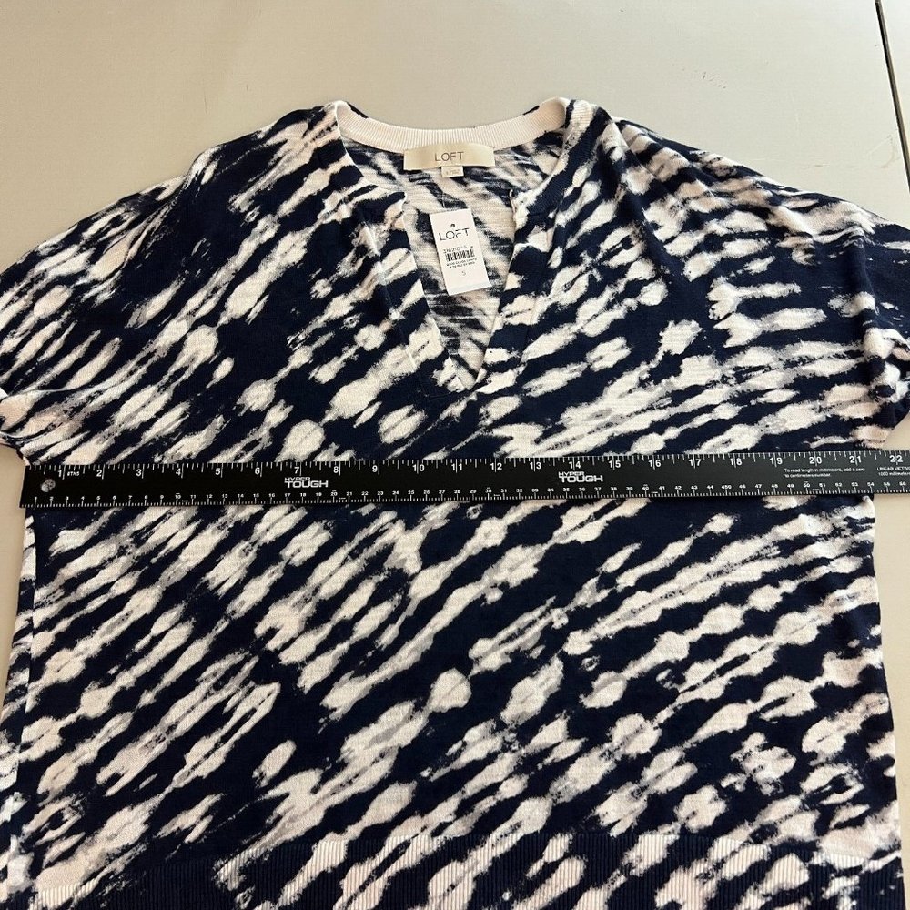 LOFT Sweater Womens Small Navy Tie Dye Split Neck Drop Shoulder Cotton Top New - Picture 5 of 9
